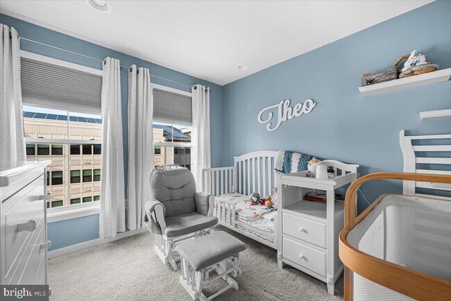 Building Photo - 12611 Macaulay St