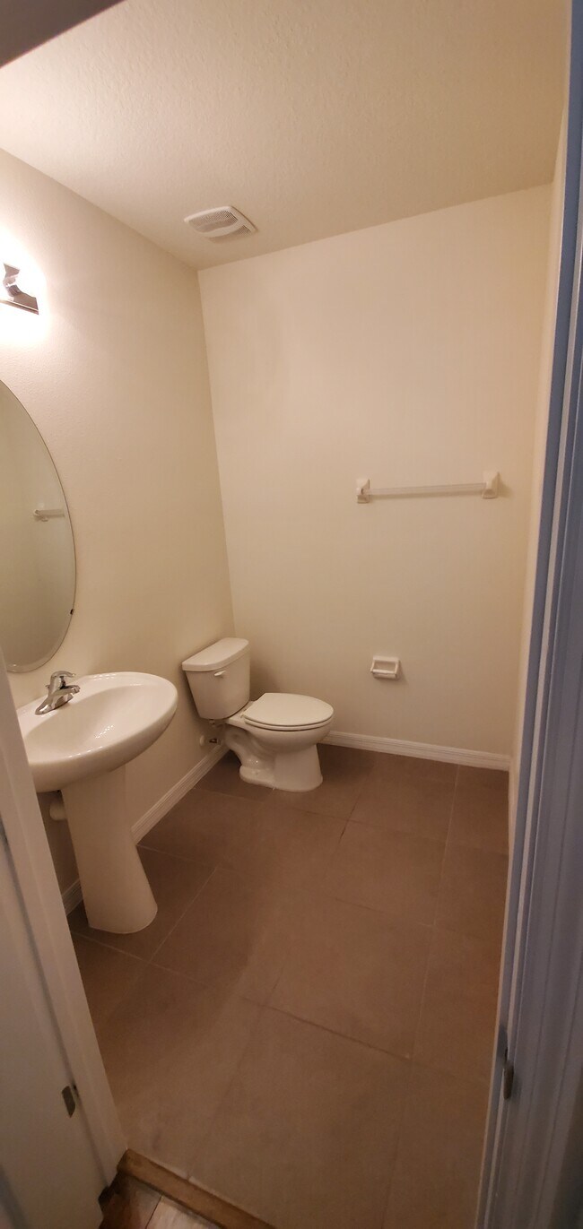 Half Bath - 7583 Tuscan Bay Cir