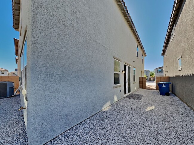 Building Photo - Brand New 2-Story Home for Rent – 5 Bedroo...
