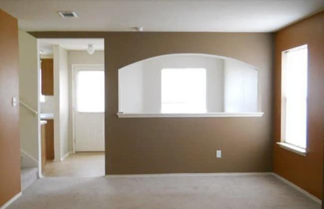 Building Photo - 15137 Meredith Ln