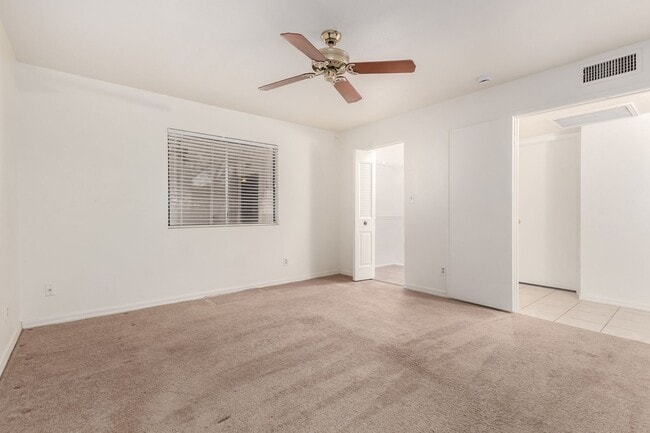 Building Photo - Location, Location, Location!