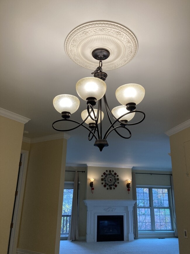 Building Photo - 41645 Copper Creek Dr