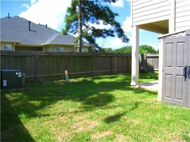 Building Photo - 926 Sterling Creek Cir