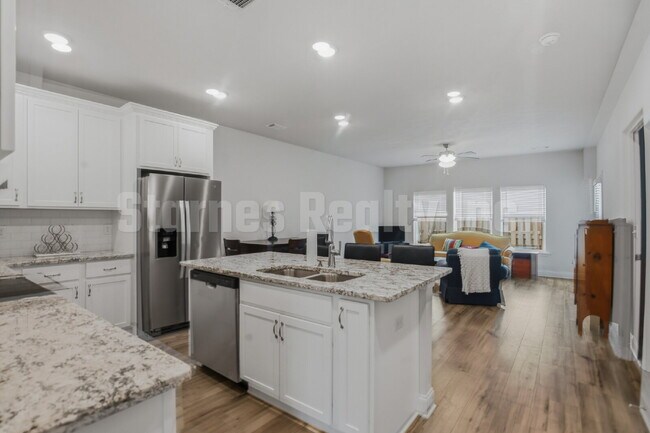 Building Photo - Windsor Community in North Augusta