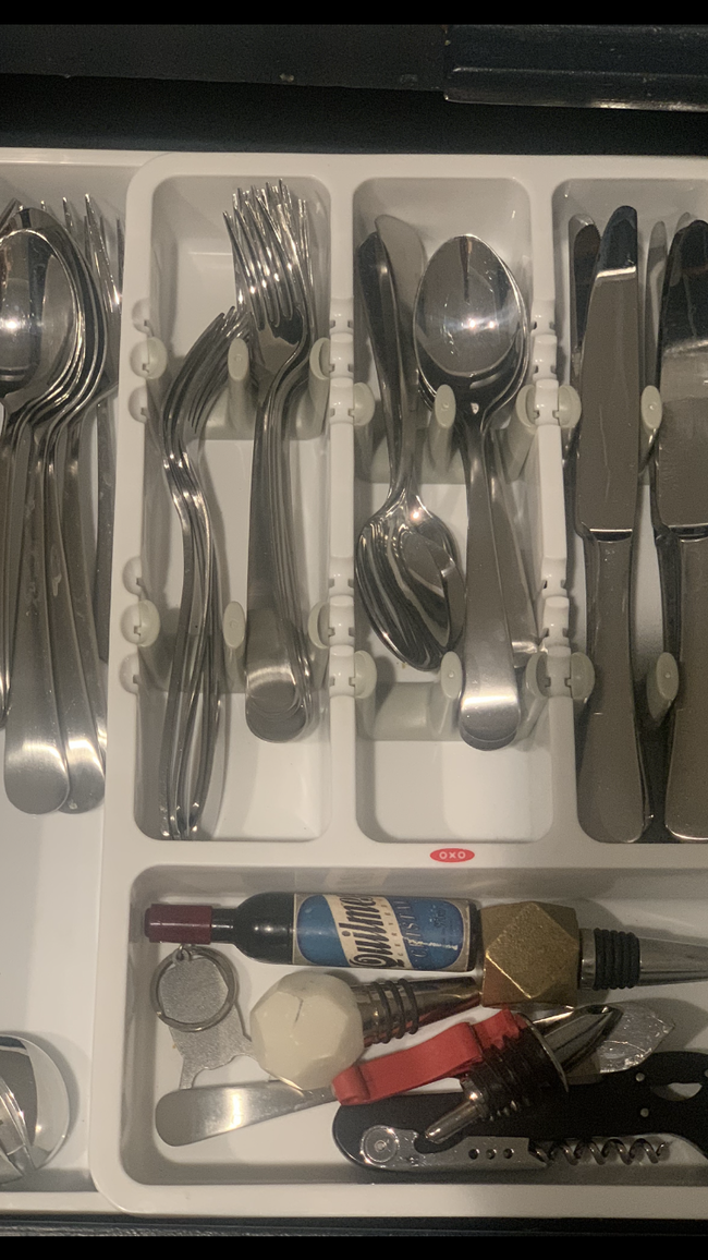 Fully stocked utensils - 31903 Vineyard Ave