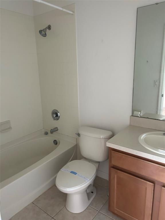 Building Photo - 765 Chelsea Dr