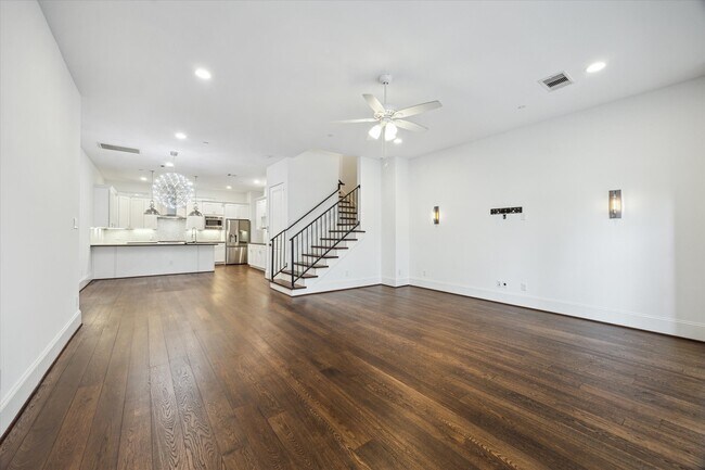 Building Photo - 2509 Dorrington St