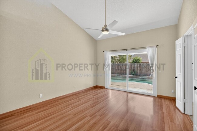Building Photo - Beautiful 3-Bedroom Home with Pool in Elk ...