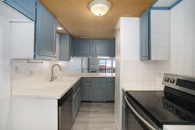 Building Photo - 3929 Roma Ct