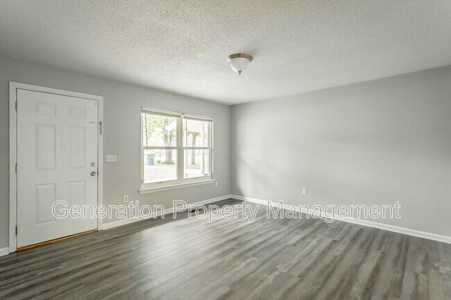 Building Photo - 1534 N Joiner Rd