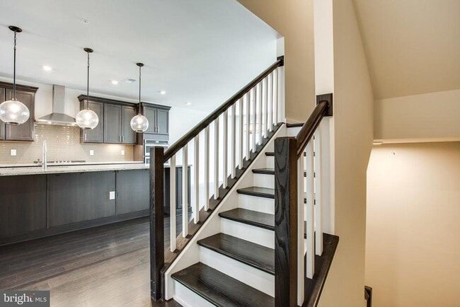 Building Photo - 7510 Sawyer Farm Wy