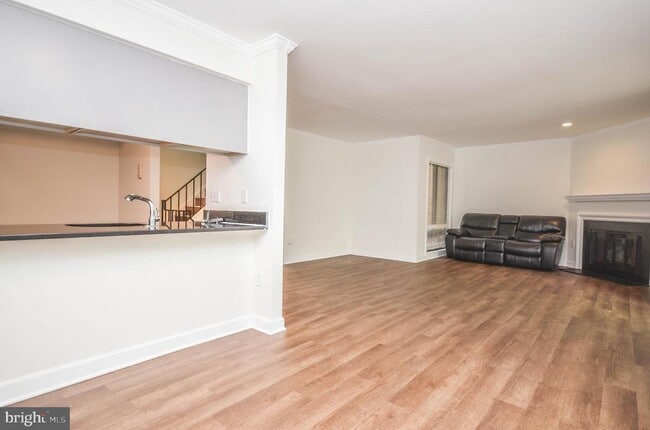 Building Photo - 18604 Pier Point Pl