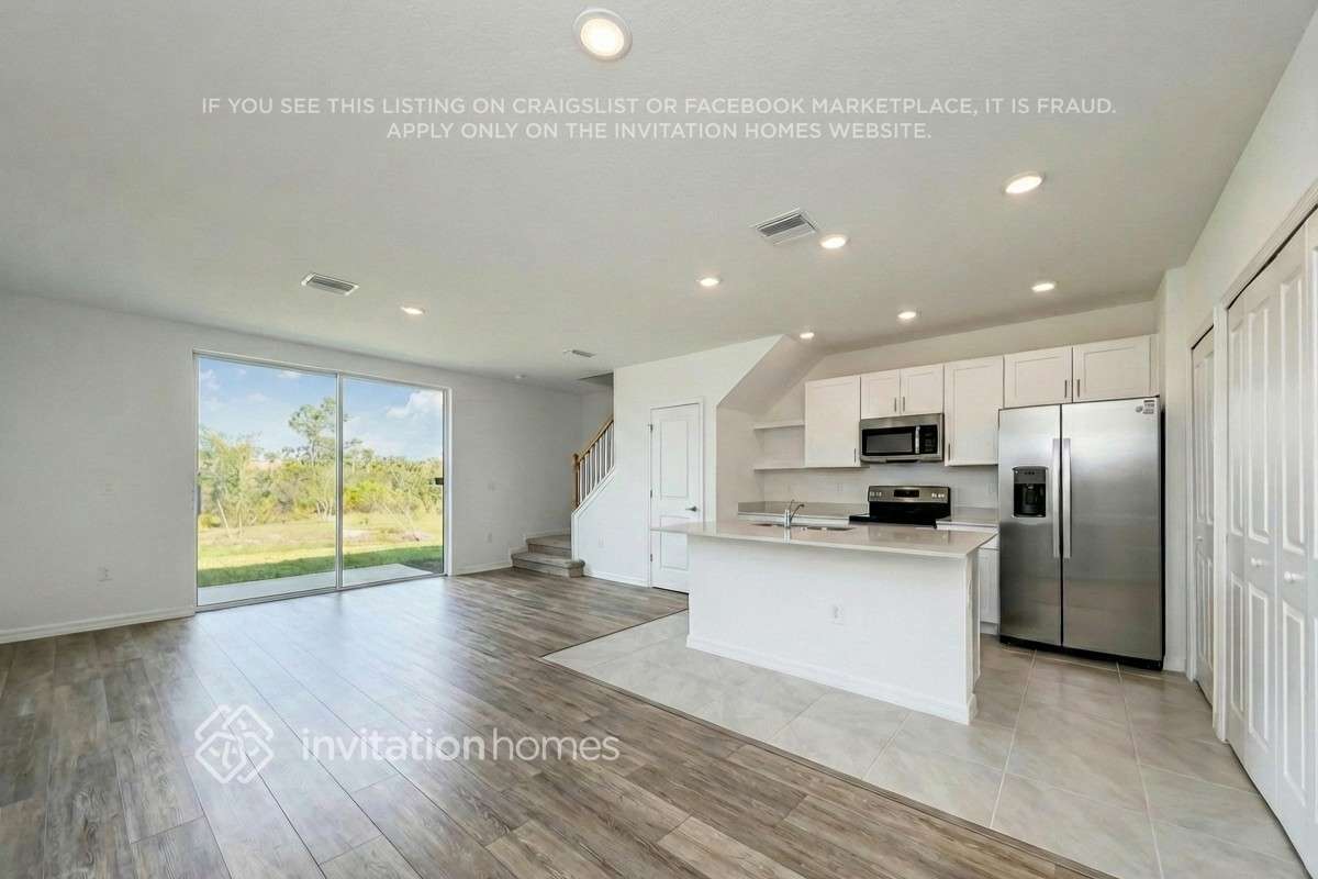 Building Photo - 2705 Riverfield Rd