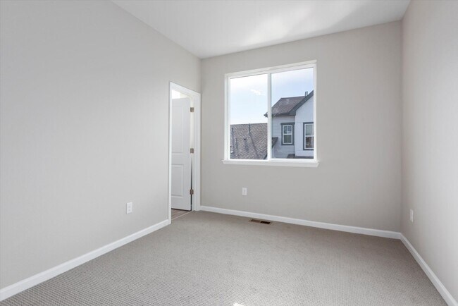 Building Photo - 1330 Hoyt St