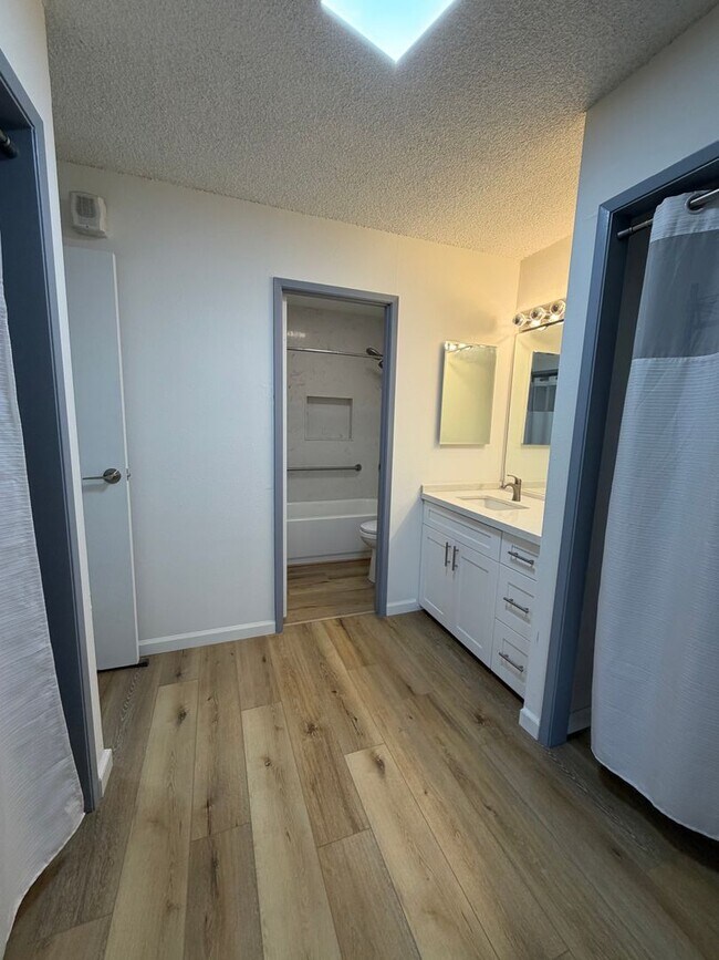 Building Photo - 55 S Kukui St