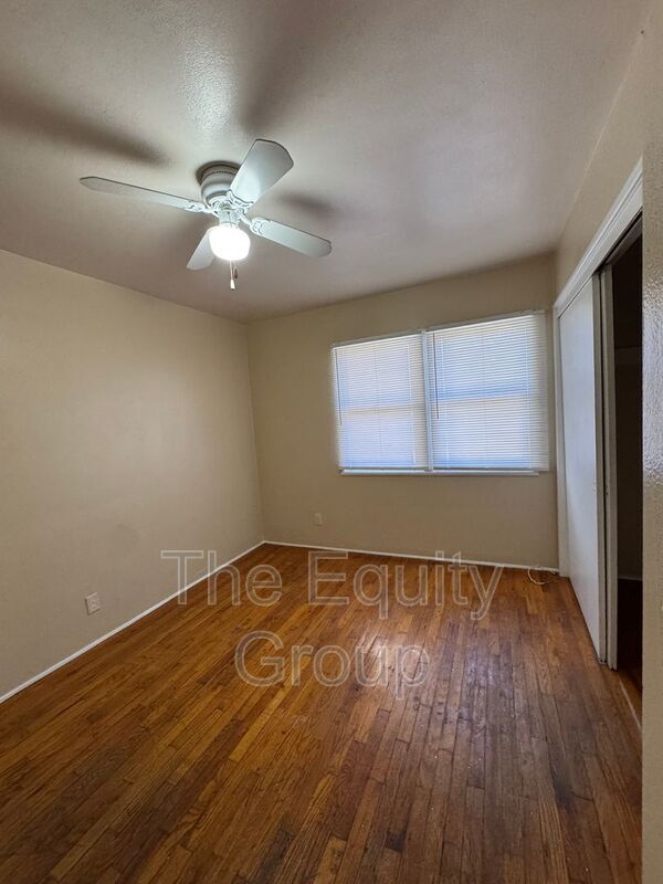 Building Photo - 702 N Jacob St