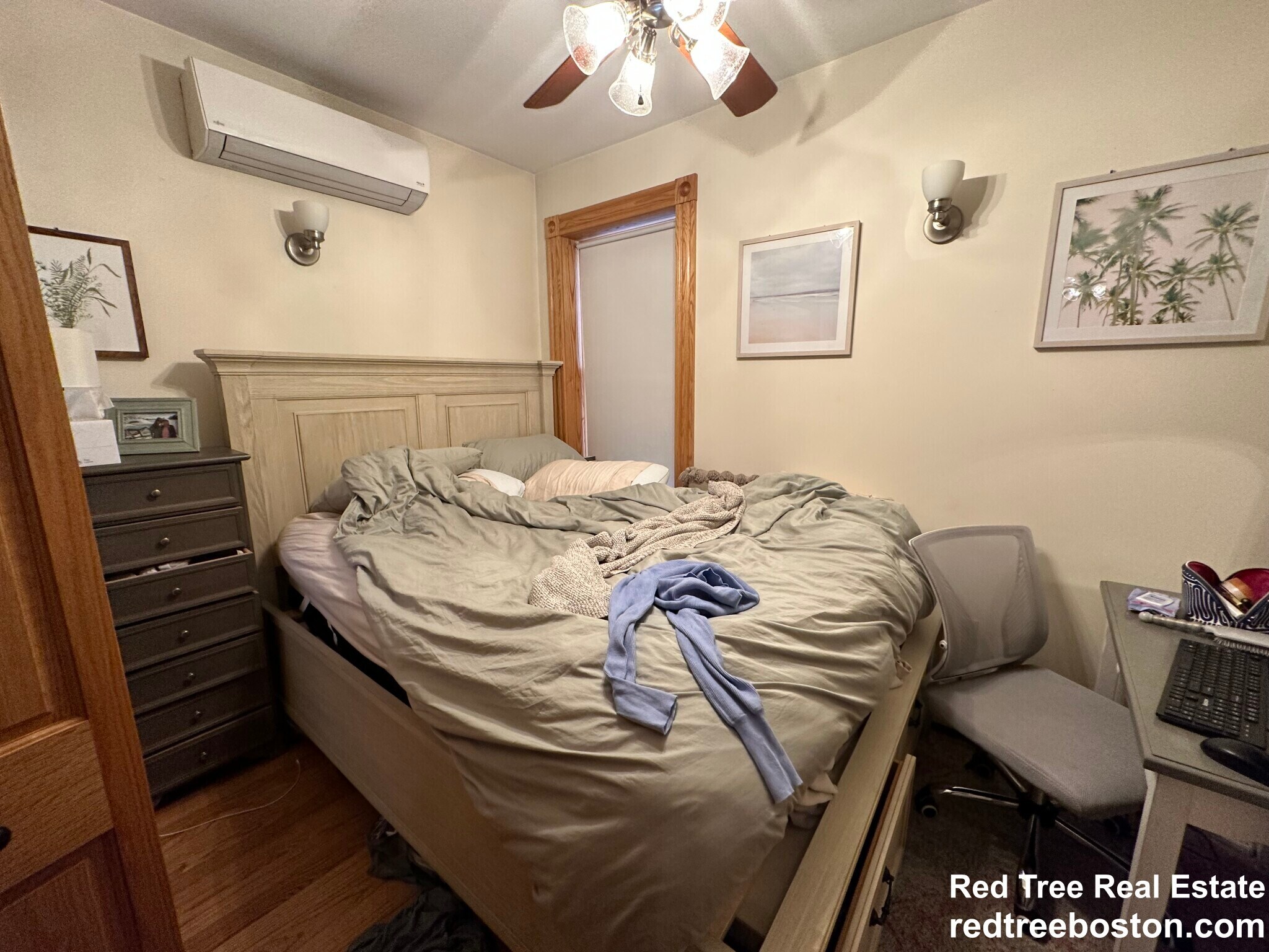 Building Photo - 5 Phillips St