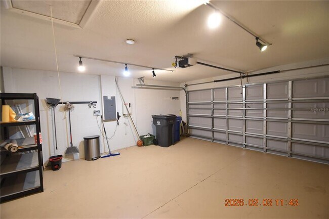 Building Photo - 1922 Sean Wood Cir