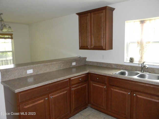 Building Photo - 1576 Alaqua Way