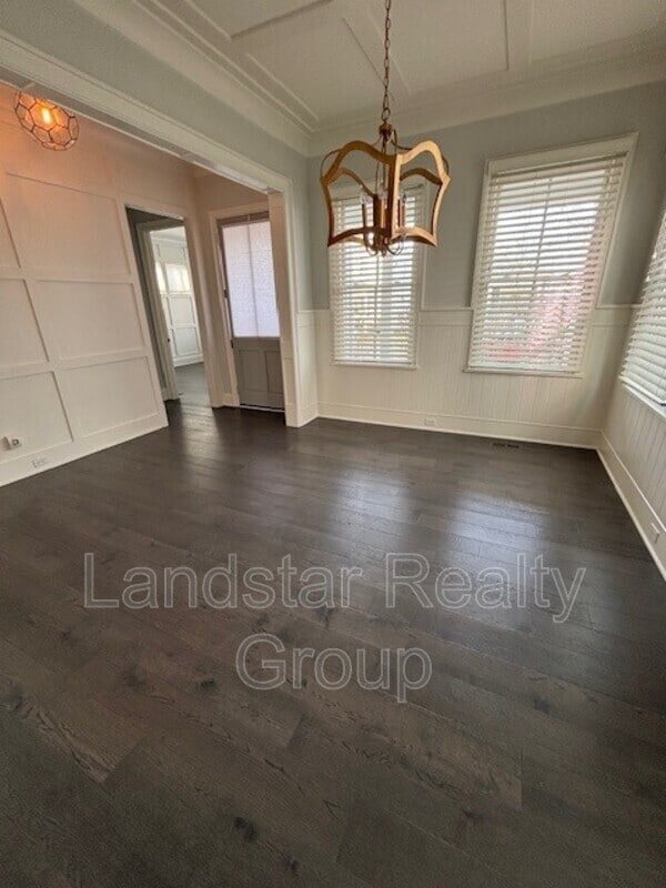 Building Photo - 6411 Moonseed St