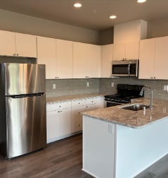 Building Photo - 1688 River Walk Ln