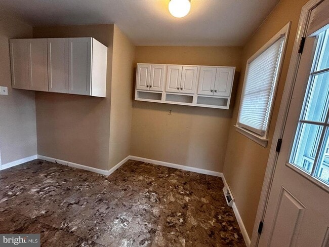 Building Photo - 119 Cardinal Ln