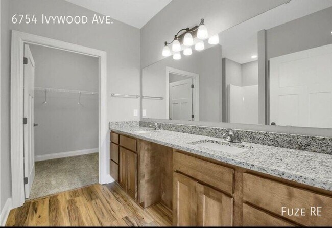 Building Photo - 6754 Ivywood Ave