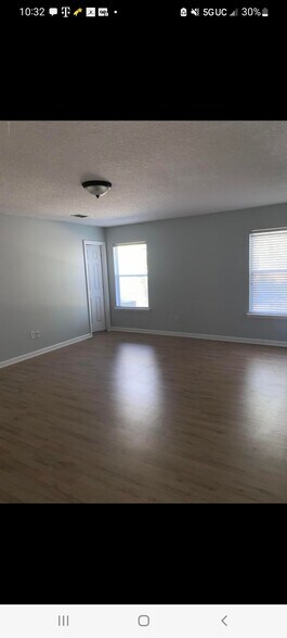 Building Photo - 11160 Apple Blossom Trl W