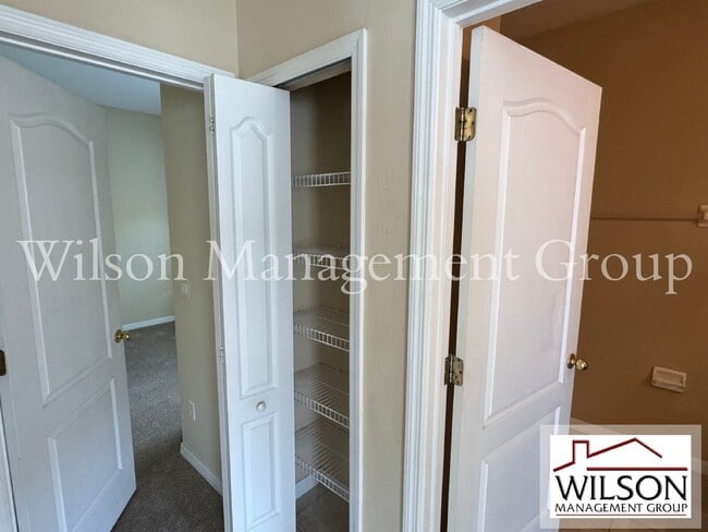 Building Photo - 2226 Brandywine Falls Way