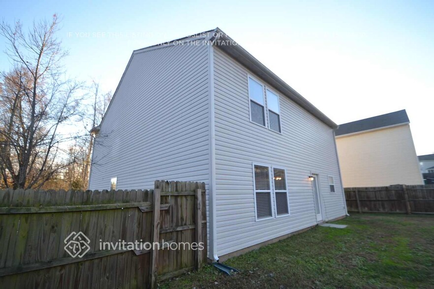 Building Photo - 8629 Rockmoor Ridge Rd