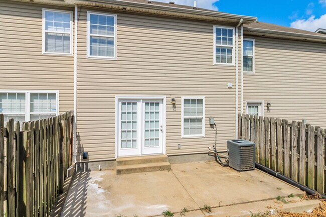 Building Photo - 116 David Bolin Dr