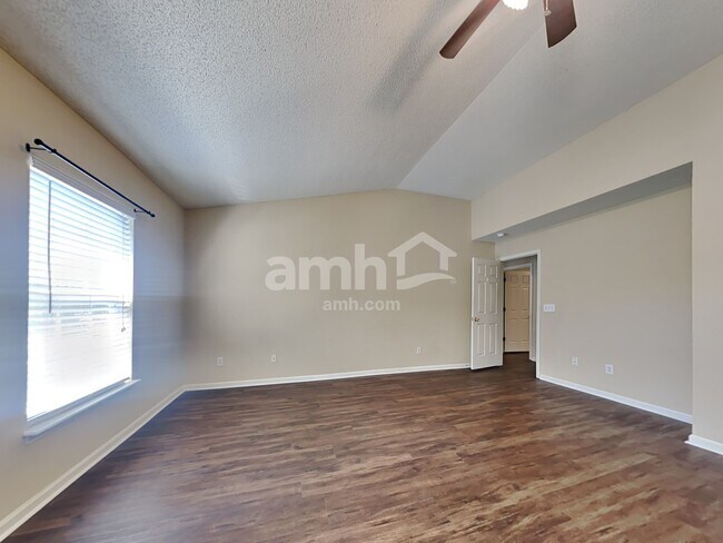 Building Photo - 5116 Morrow Ln