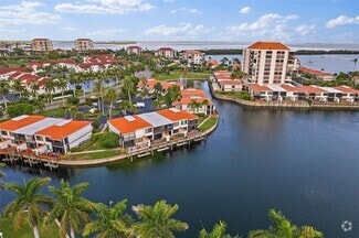 Building Photo - 6277 Bahia Del Mar Blvd S