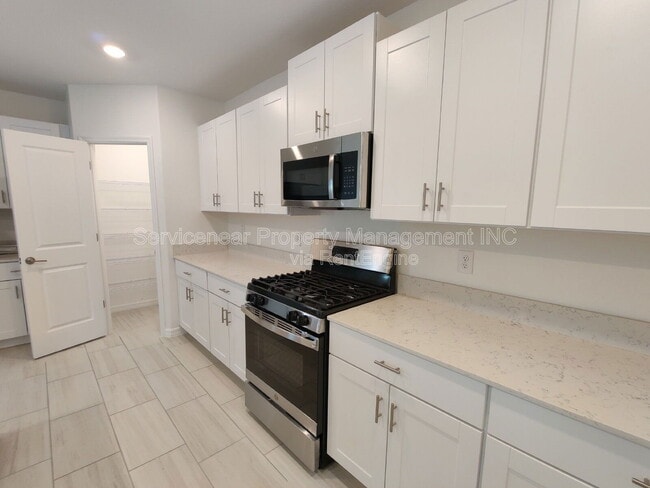 Building Photo - 13413 Sunset Sapphire Ct