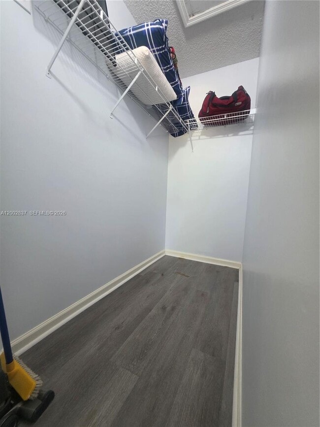 Building Photo - 14055 SW 120th Ct