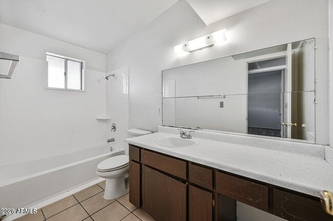 Building Photo - 441 N Williams