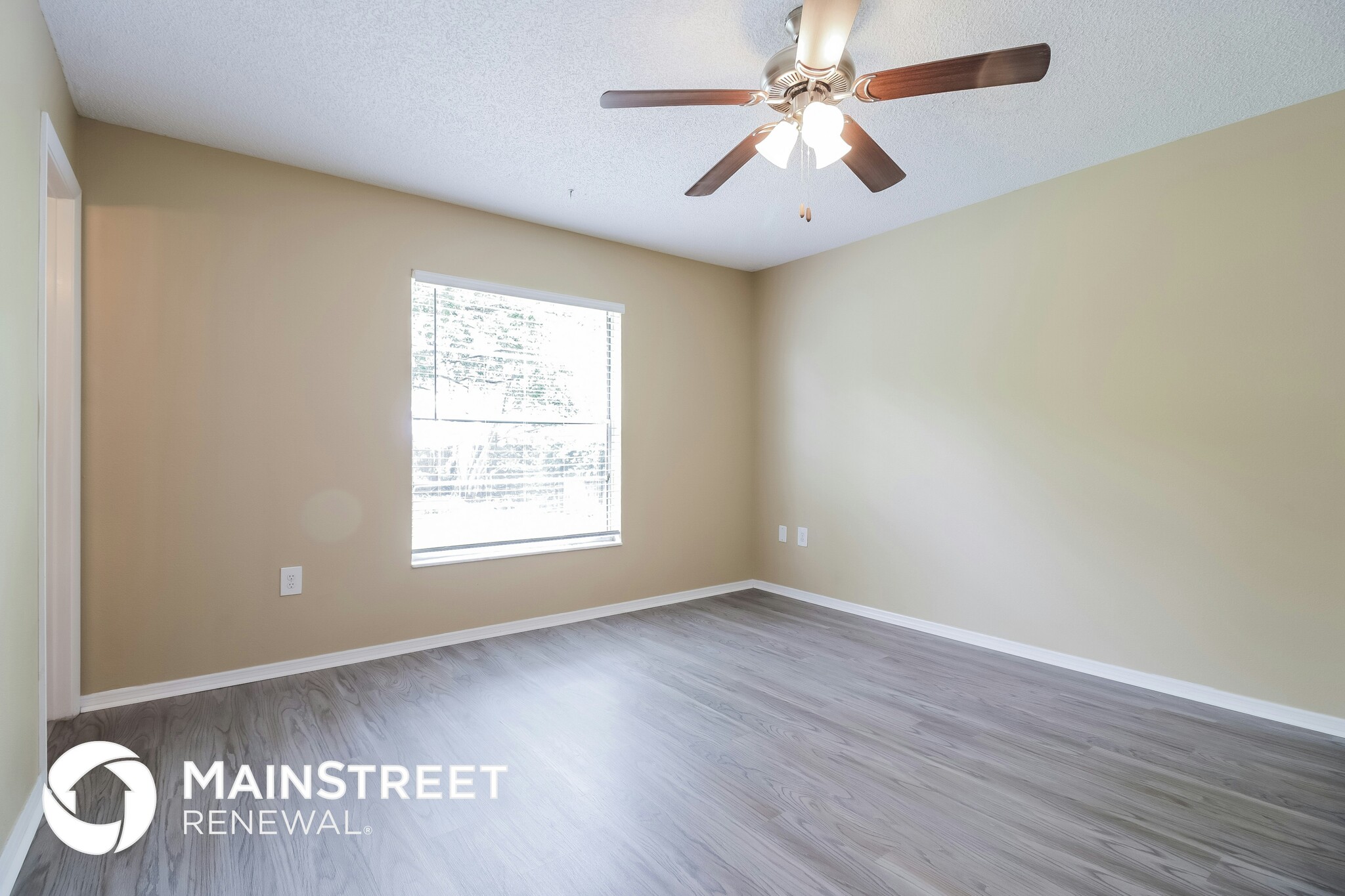 Building Photo - 5225 Maravoss St