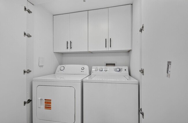Building Photo - 135 Yacht Club Way
