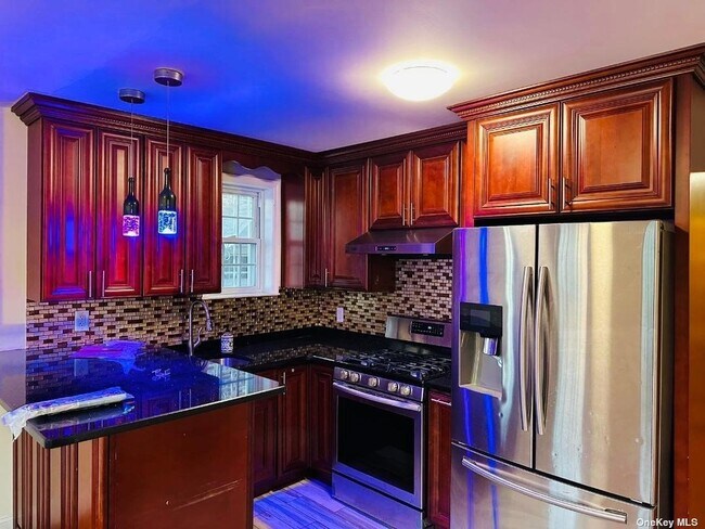 Building Photo - 35-30 155th St