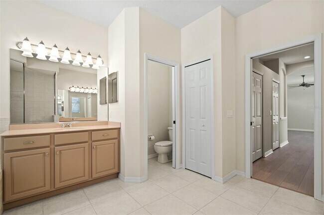 Building Photo - 7806 Drayton Cir