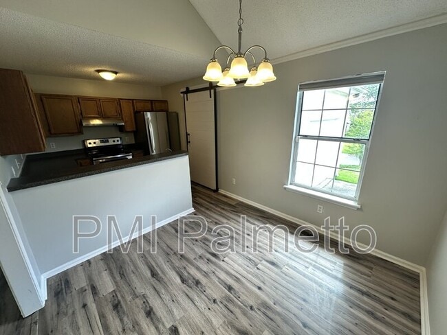 Building Photo - 117 Grimsby Ln