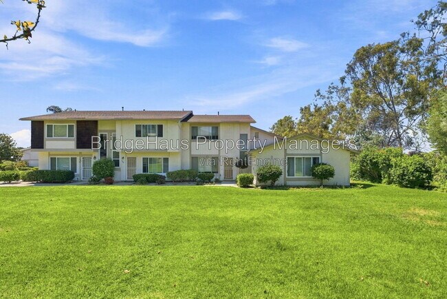 Building Photo - 3550 Sandpiper Pl