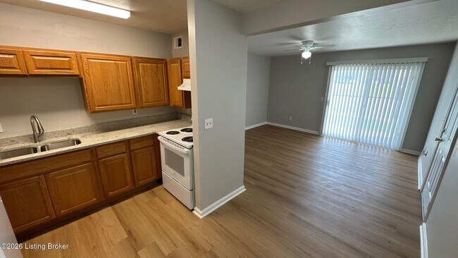 Building Photo - 4101 Blue Lick Ct