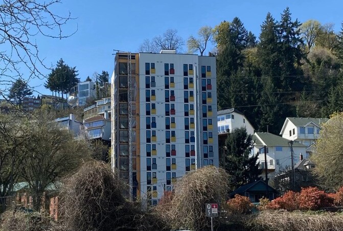 Primary Photo - Park Avenue Apartments