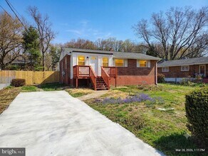 Building Photo - 6312 Indian Run Pkwy