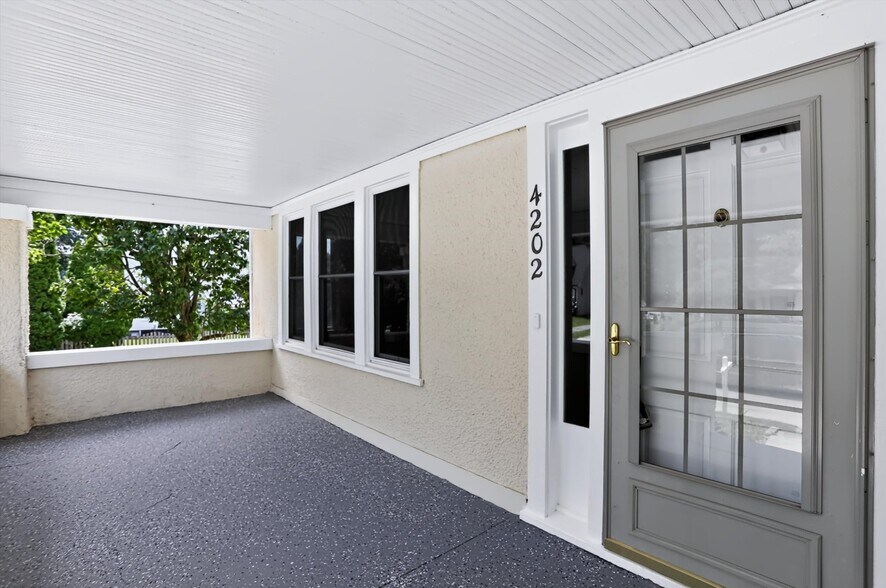 Building Photo - 4202 N Capitol Ave