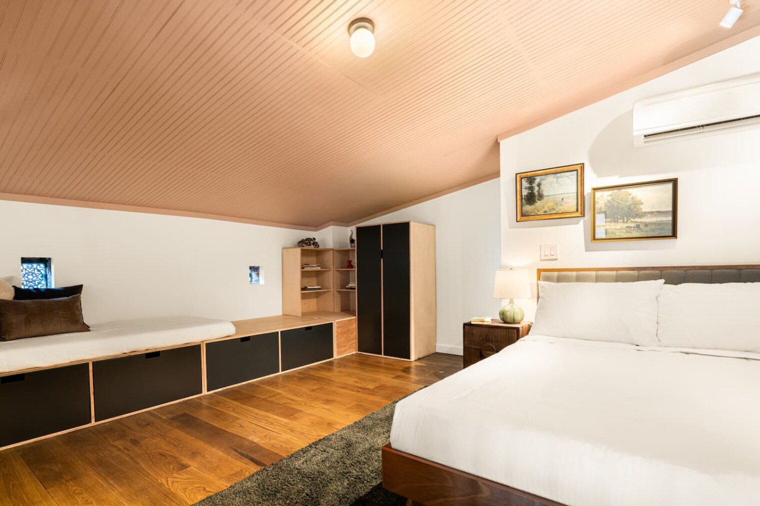 Building Photo - 1510 Race St