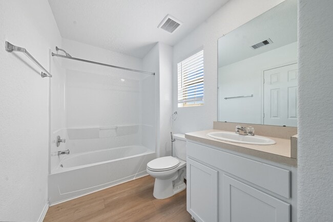 Building Photo - 32506 Orchard Haze Dr