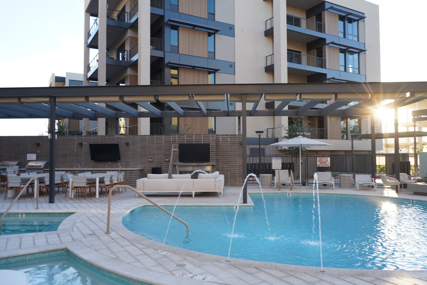 Pool and spa - 19355 N 73rd Way