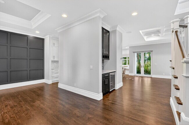 Building Photo - 200 NW 10th St